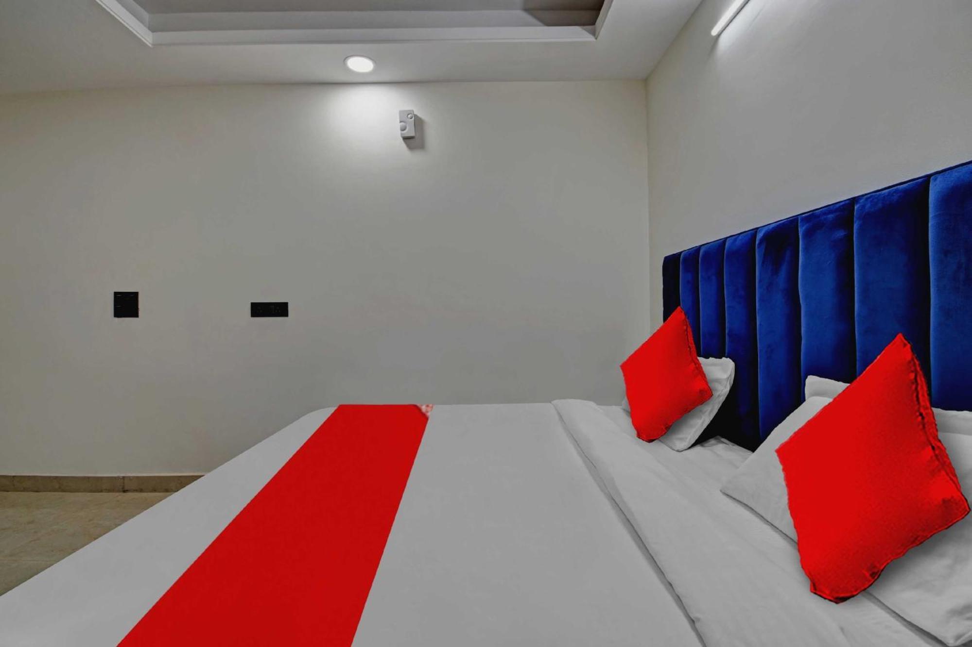 Hotel O Sai Kripa Stay New Delhi Buitenkant foto